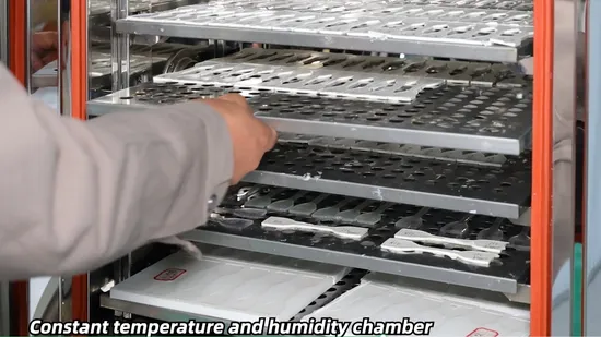 Selante elástico para pisos e pavimentações à base de silano